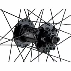 Tune Race 23 Boost Disc 6-Loch 29" Laufradsatz -Jagdraht Verkaufsladen 342171