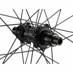 Tune Schwarzbrenner 45 Disc Skyline Center Lock Carbon 28" Laufradsatz -Jagdraht Verkaufsladen 374143