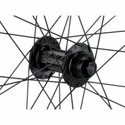 Tune Race 23 Boost Disc Center Lock 29" Laufradsatz - Auslaufmodell -Jagdraht Verkaufsladen 377743