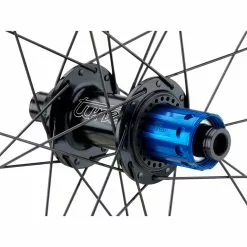 Tune TSR22 Disc Center Lock 28" Laufradsatz Modell 2021 12 Tune TSR22 Disc Center Lock 28" Laufradsatz Modell 2021 -Jagdraht Verkaufsladen 388791