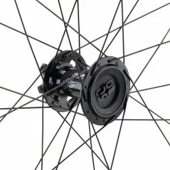 E-thirteen XCX Race IW28 Carbon Boost 29" Laufradsatz -Jagdraht Verkaufsladen 400592