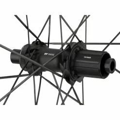 Dt-swiss P 1800 SPLINE 32 Disc Center Lock 28" Laufradsatz 12 Dt-swiss P 1800 SPLINE 32 Disc Center Lock 28" Laufradsatz -Jagdraht Verkaufsladen 437076