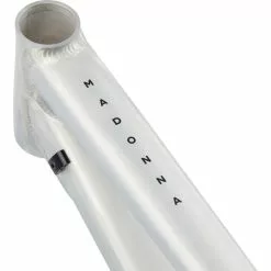 RAAW Mountain Bikes Madonna V2.2 29" Rahmenkit Mit ÖHLINS TTX 2 Air Und RXF38 M.2 -Jagdraht Verkaufsladen 459956