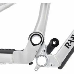 RAAW Mountain Bikes Yalla! 29" Rahmenkit Mit ÖHLINS TTX 22 M.2 Coil -Jagdraht Verkaufsladen 489308